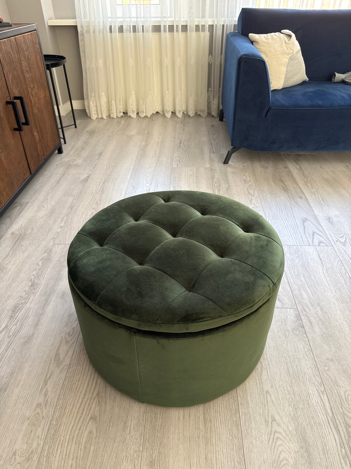 Groene fluwelen poef met opbergruimte, Ophalen, Rond, Zo goed als nieuw, Stof