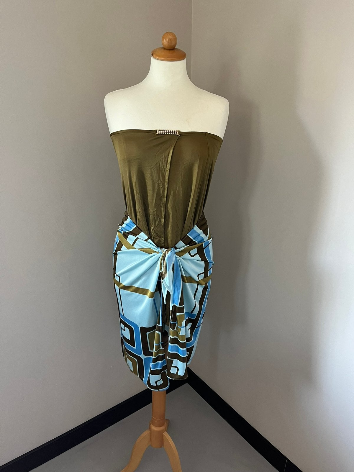 2 delig Aquasuit by La Perla rok jurkje & pareo 38/40, Ophalen of Verzenden, Zo goed als nieuw, Blauw, Overige typen