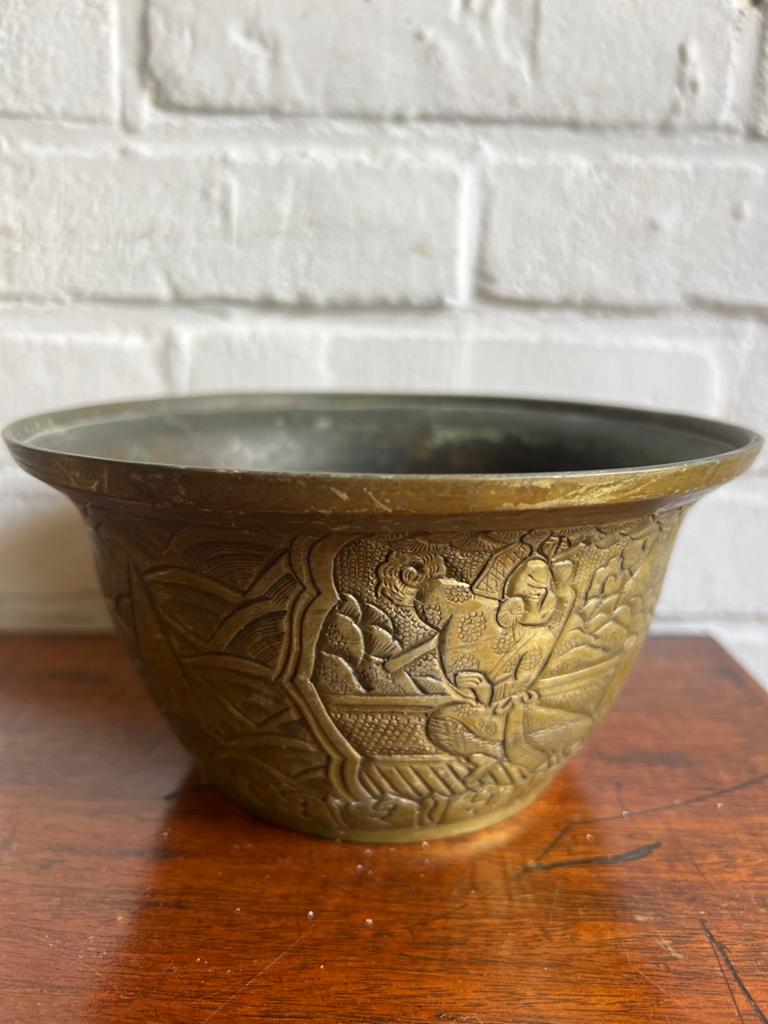 Antieke Bronzen Aziatische Kom met Reliëfdecoratie (9x17cm), Ophalen of Verzenden, Brons