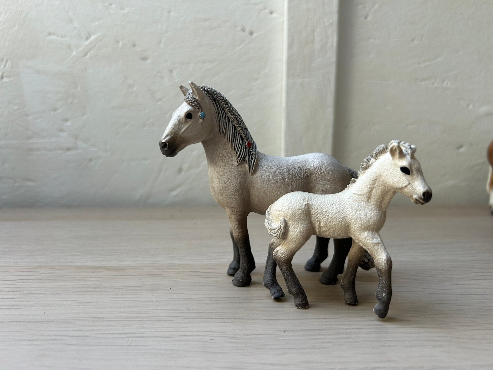 Schleich ijslander merrie en veulen, Ophalen of Verzenden, Zo goed als nieuw, Paard, Beeldje of Figuurtje