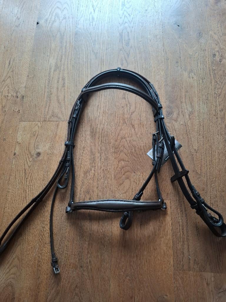 Hoofdstel bruin full,haneveraanse neusriem nieuw, Dressuur, Riderpro.com, Ophalen of Verzenden, Riderpro