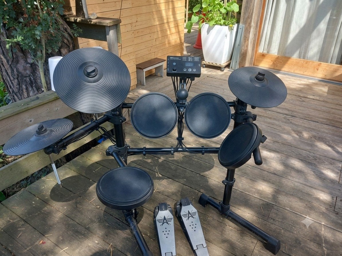 Gebruikt Millenium HD-120 Elektrisch Drumstel met Pedalen, Ophalen, Gebruikt, Overige merken, Elektronisch
