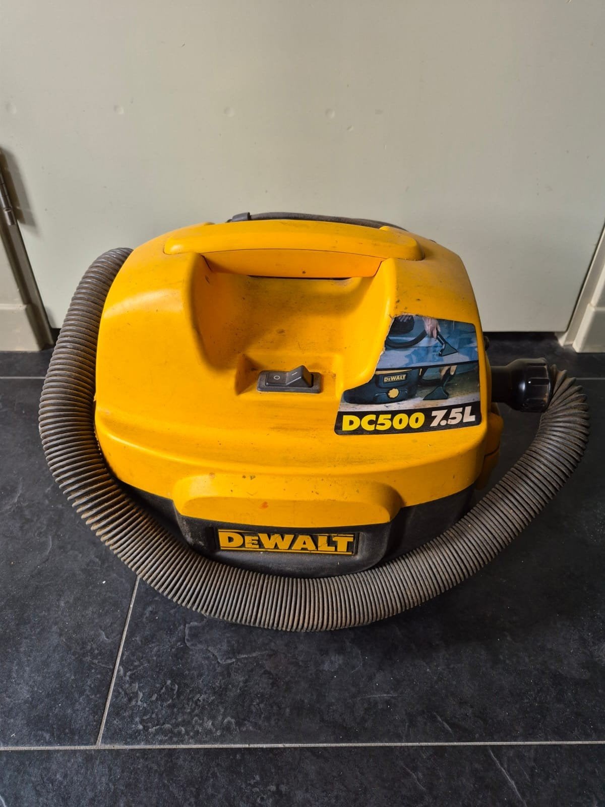 DeWalt DC500 7.5L Industriële Stofzuiger, Ophalen of Verzenden, Gebruikt