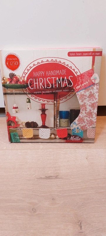 mollie makes kerst hobby boek DIY, Ophalen of Verzenden, Nieuw, Scrapbooking en Knutselen, Mollie makes