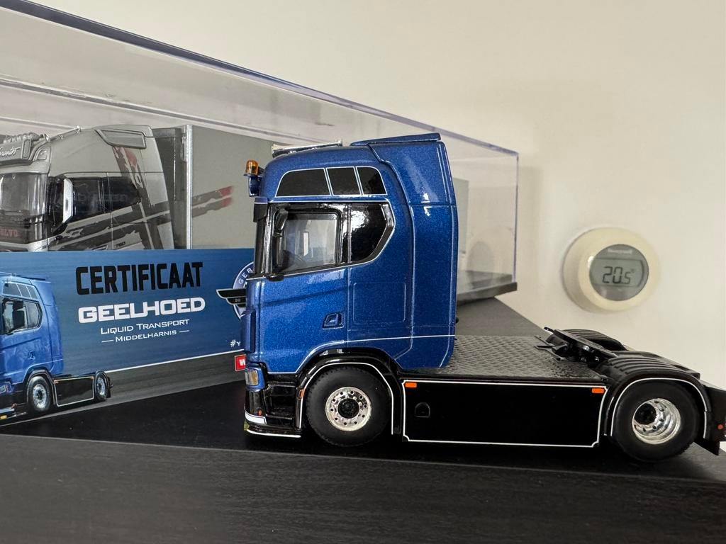 Wsi scania Geelhoed, Hobby en Vrije tijd, Modelauto's | 1:50, Ophalen of Verzenden, Zo goed als nieuw, Bus of Vrachtwagen, Wsi