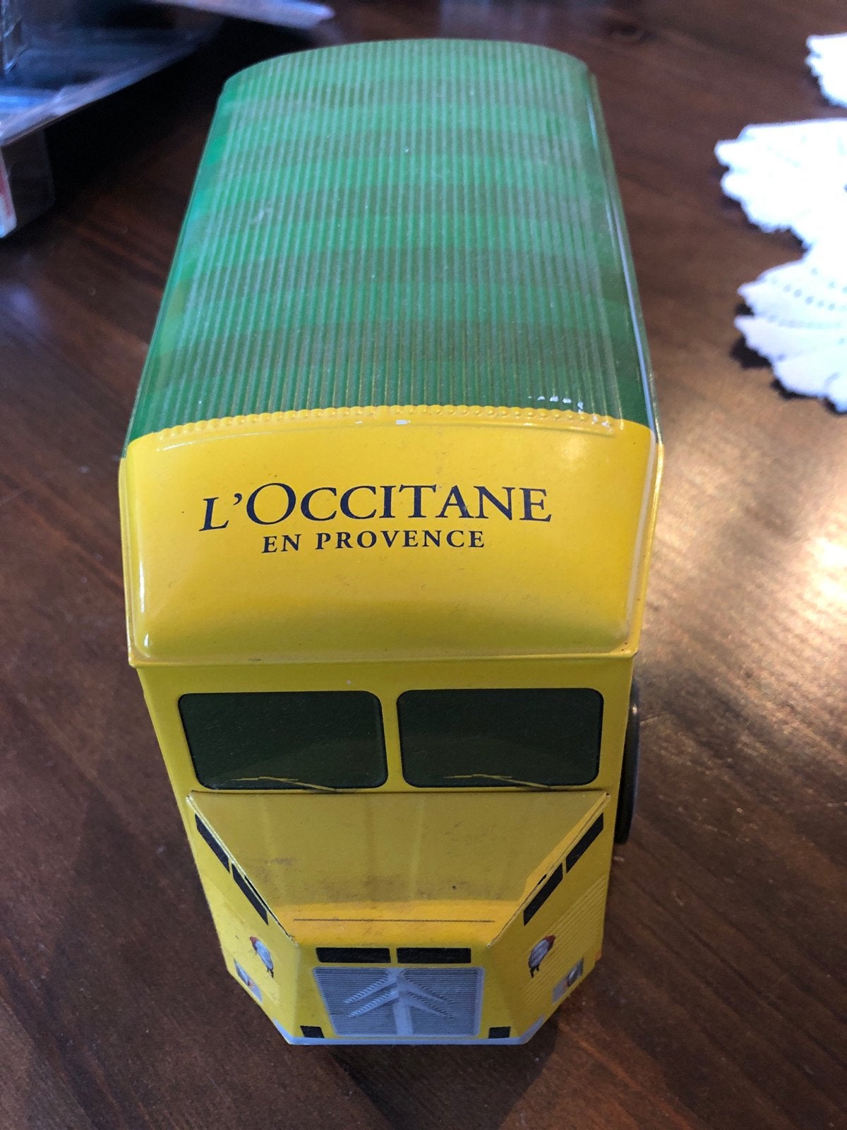 L'Occitane en Provence bus blik - Kersteditie, Ophalen, Gebruikt