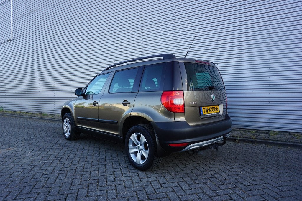Skoda Yeti 1.8 TSI Ambition 4x4 Airco / Cruise / BT / Elektr, Auto's, Skoda, 13 km/l, Euro 5, Stof, 4 cilinders