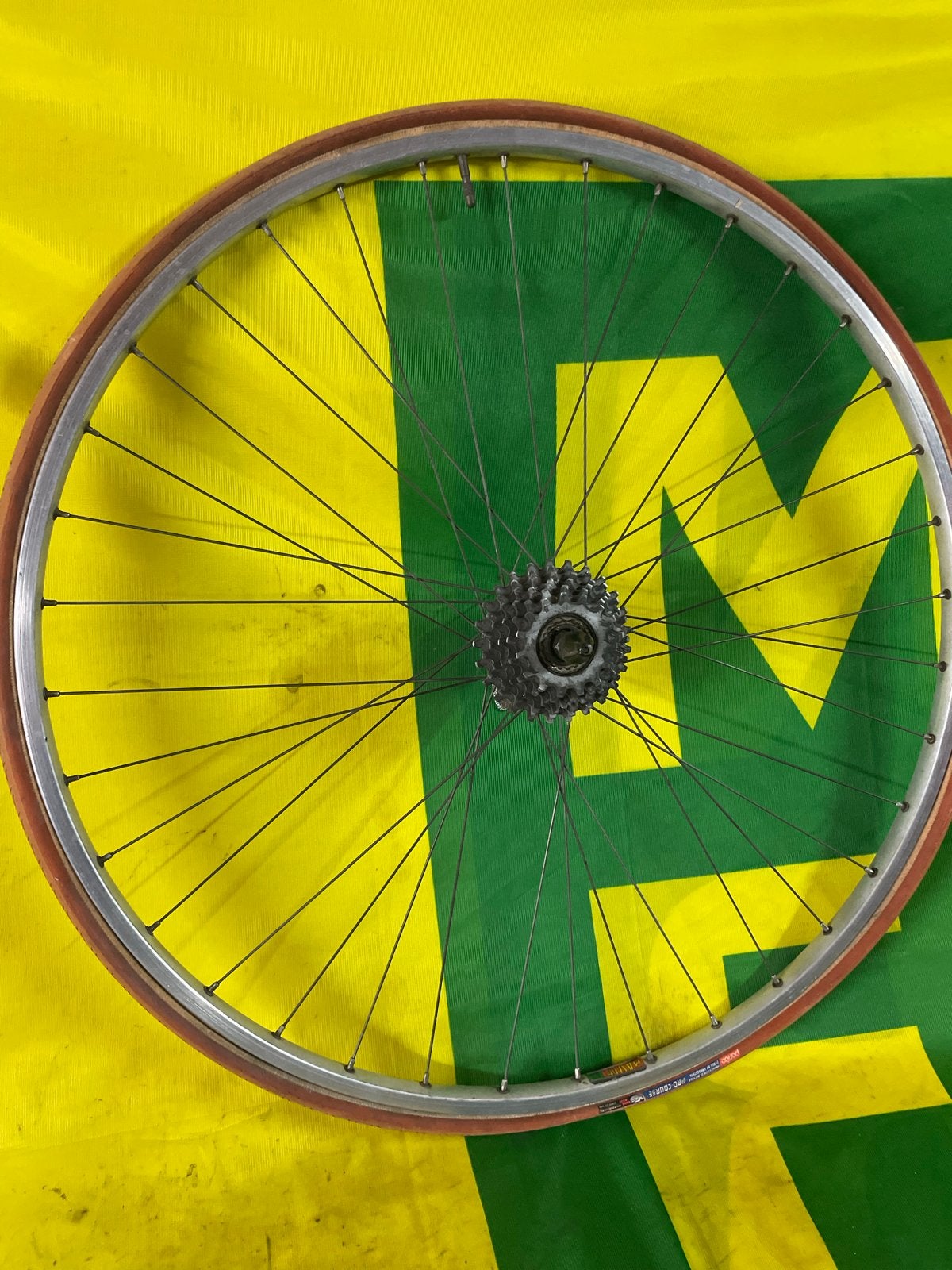 Mavic racefiets achter wiel Atom naaf met 6 sp cassette, Wiel, Gebruikt, Verzenden, Aluminium