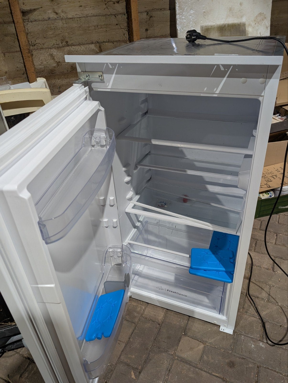 Indesit INS10011 Koelkast - Gebruikt, Goede Staat, 100 tot 150 liter, 45 tot 60 cm, Ophalen, 85 tot 120 cm
