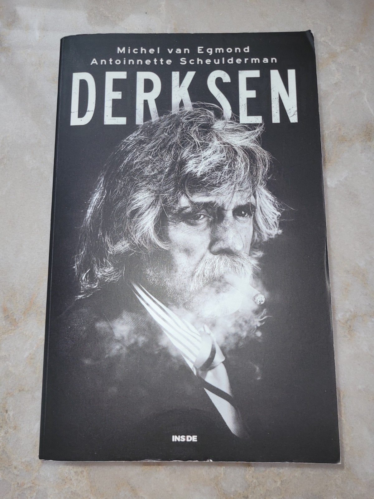 Derk Sen - Gesigneerd boek door Michel van Egmond, Ophalen of Verzenden, Zo goed als nieuw, Michel van Egmond, Antoinnette Scheulderman