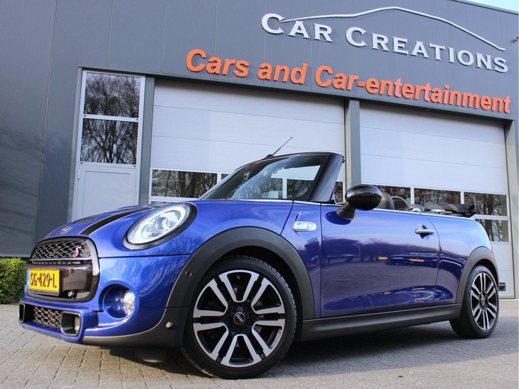 MINI Cabrio 2.0 Cooper S Chili NL-Auto (bj 2018, automaat), Auto's, Mini, 1998 cc, Gebruikt, Bedrijf, Parkeerassistent