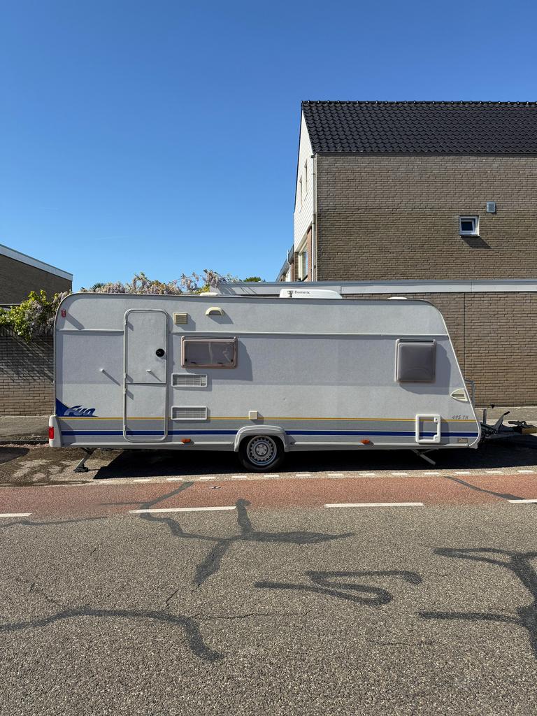 Burstner 495 TK  fun  2005, Caravans en Kamperen, Treinzit, Particulier, Bürstner, Tot en met 6