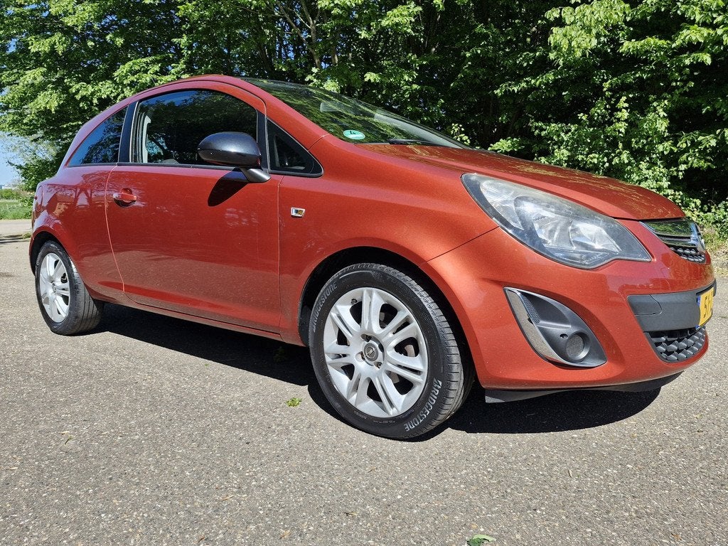 Opel Corsa 1.2 EcoFlex Anniversary Edition LPG | APK 04-2027, Auto's, Voorwielaandrijving, Euro 5, Gebruikt, Zwart