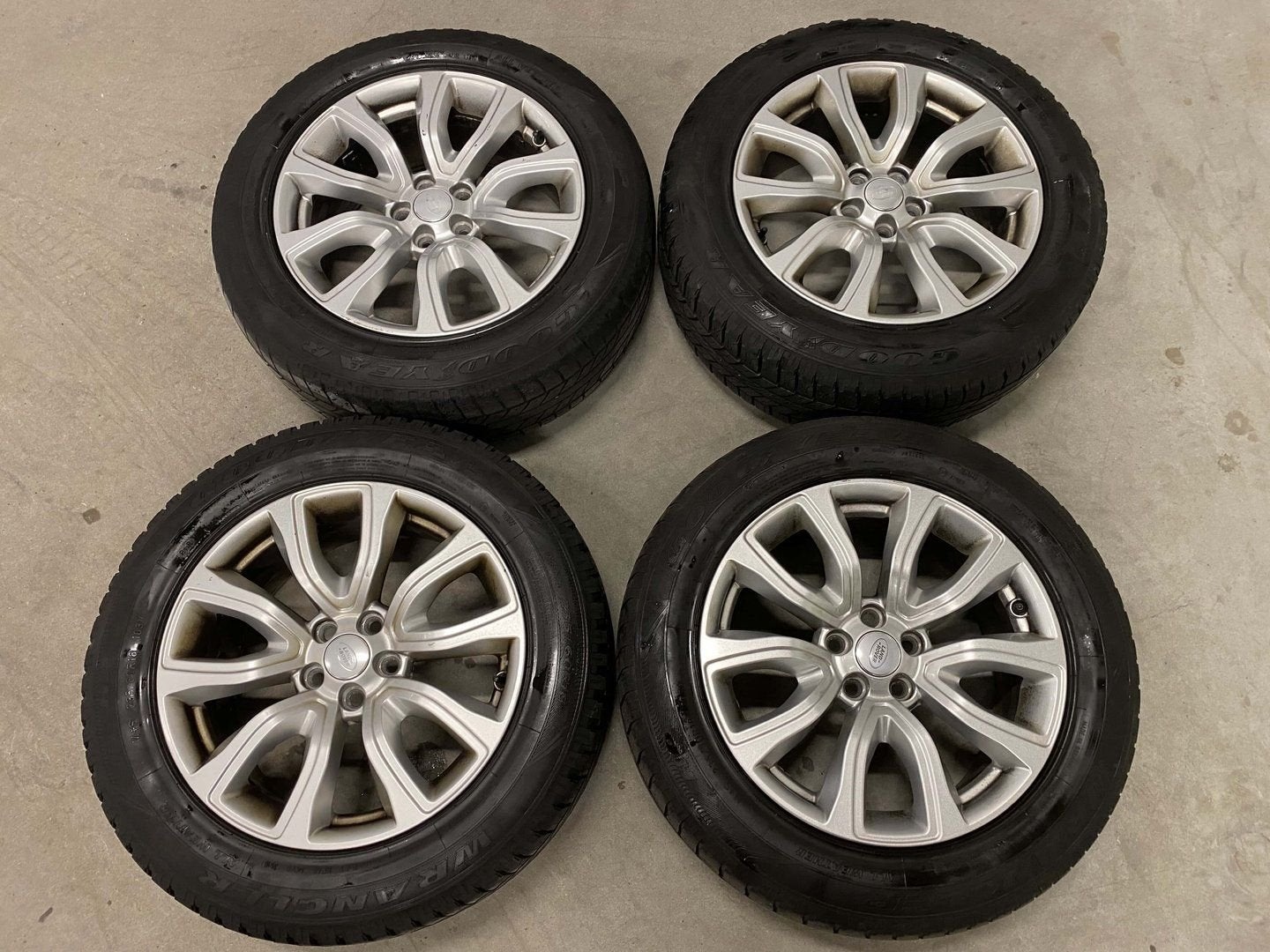 Range Rover Evoque velgen 18 inch Origineel 235/60 R18, Auto-onderdelen, Banden en Velgen, 18 inch, Gebruikt, -, -