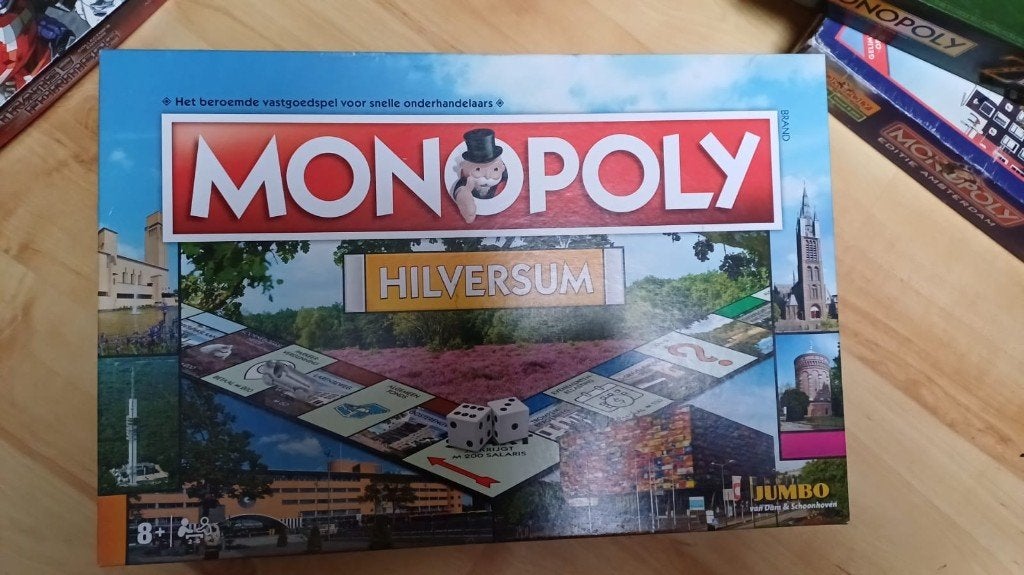 bordspel nieuw Monopoly Hilversum Monopolie 2e editie, Vijf spelers of meer, Ophalen of Verzenden, Nieuw, Monopoly