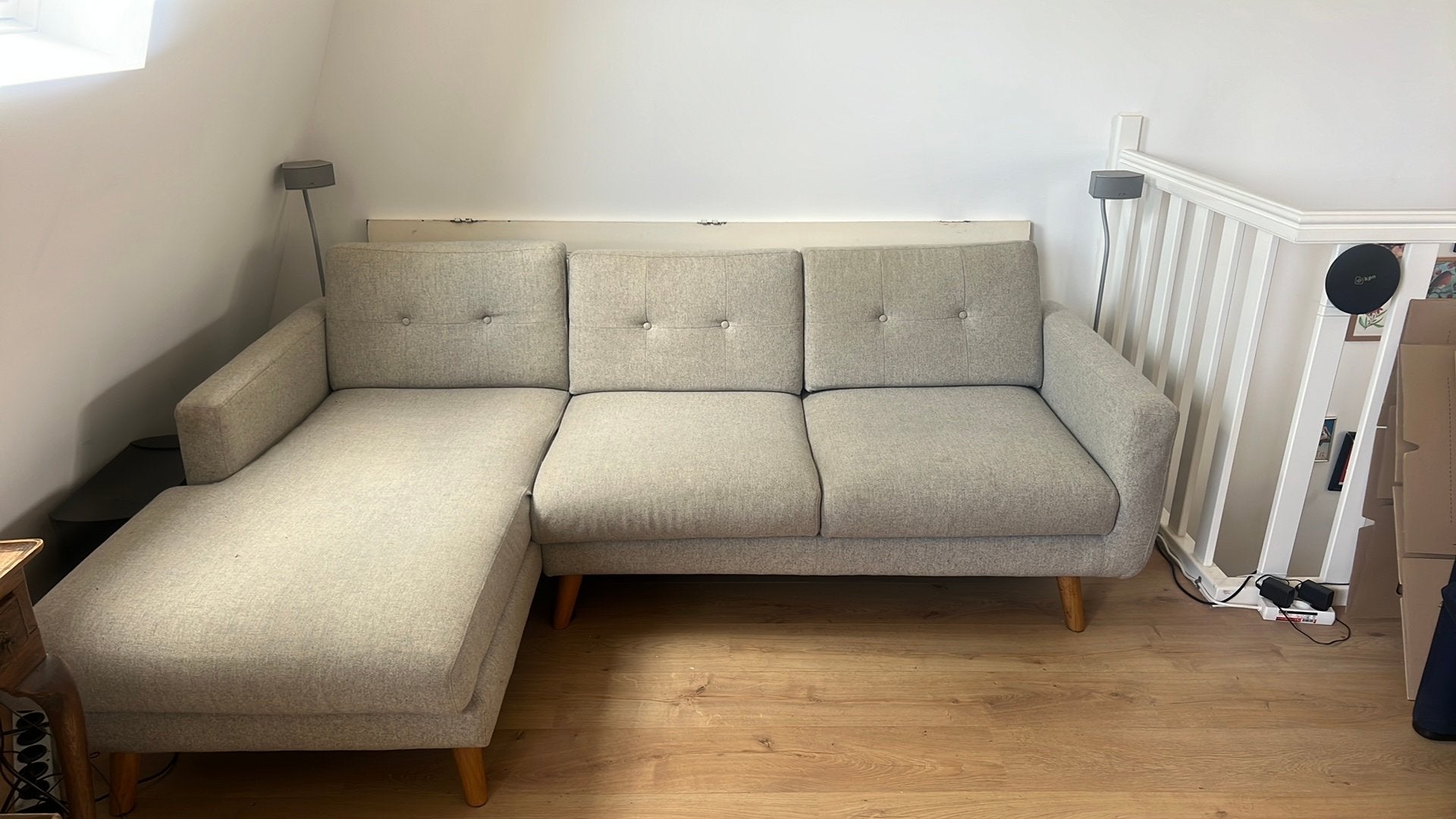 Comfortabele Hoekbank - Lichtgrijs Stof - Sofa Company, Ophalen, Gebruikt, 125 tot 150 cm, Hoekbank