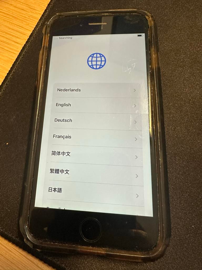 iPhone 8 Zwart - Gebarsten achterkant + hoesje, Gebruikt, Zwart, Ophalen of Verzenden, 64 GB