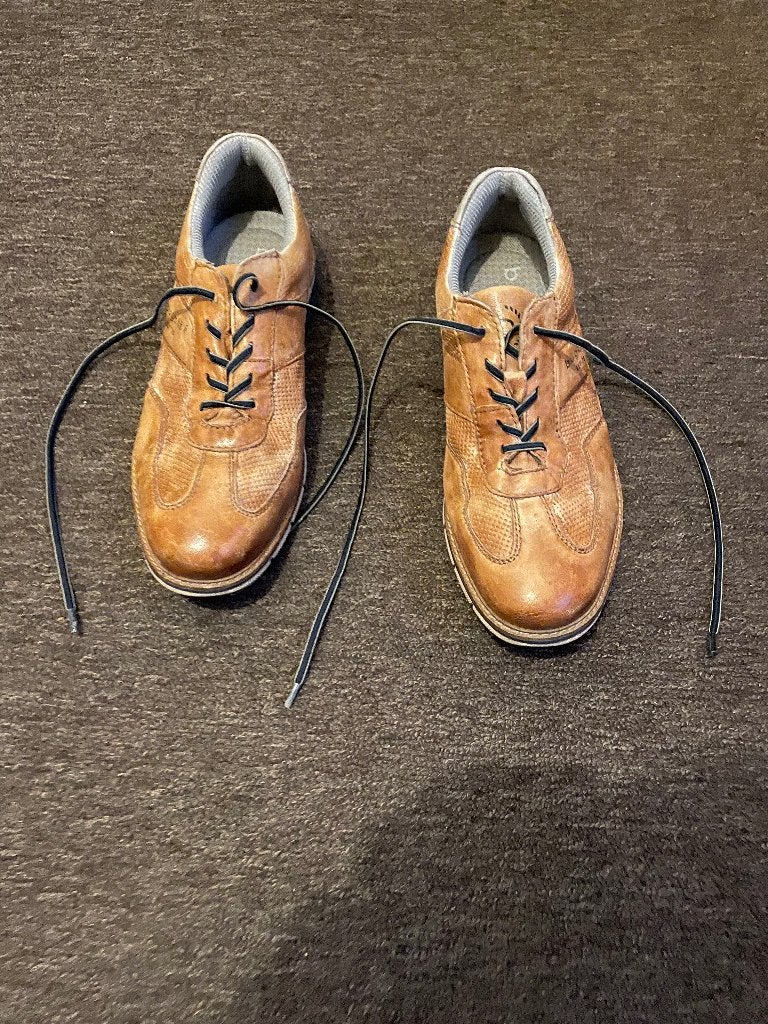 Bugatti schoenen maat 43, Bugatti, Bruin, Ophalen of Verzenden, Zo goed als nieuw