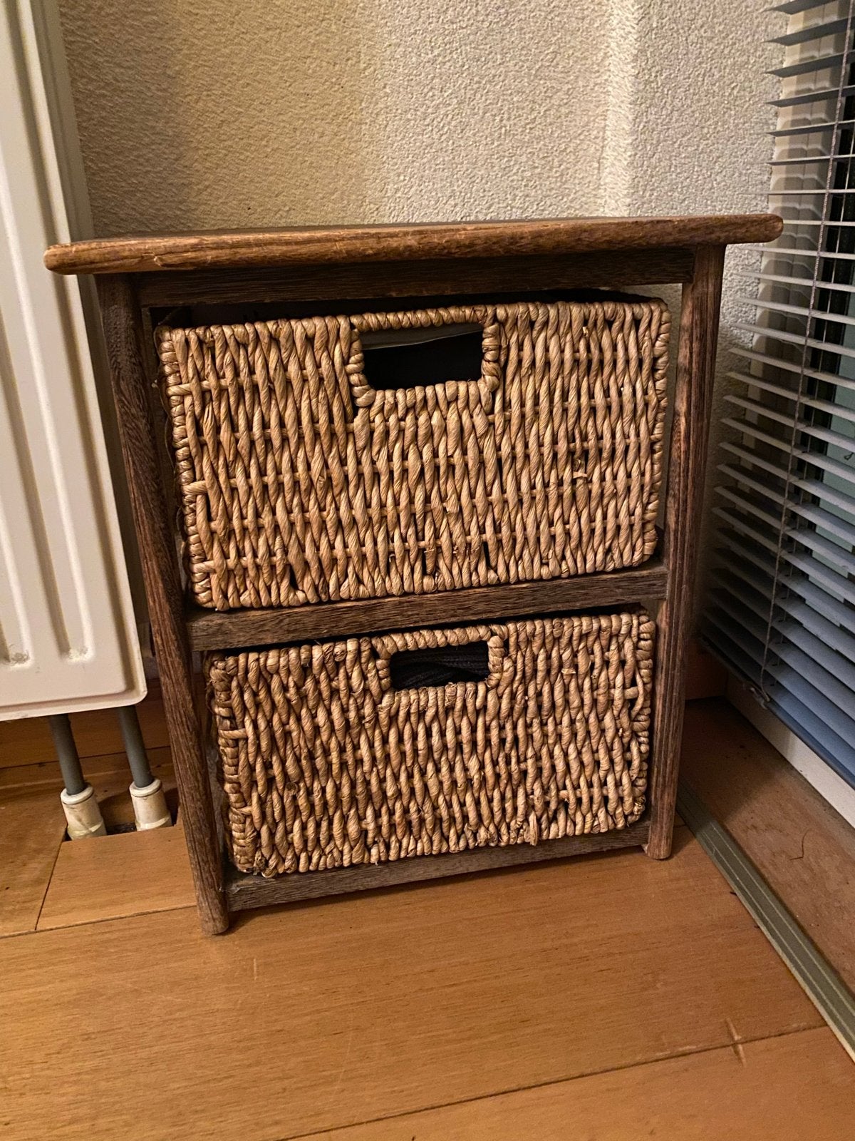 Houten kastje  met rieten manden, Ophalen of Verzenden, Zo goed als nieuw