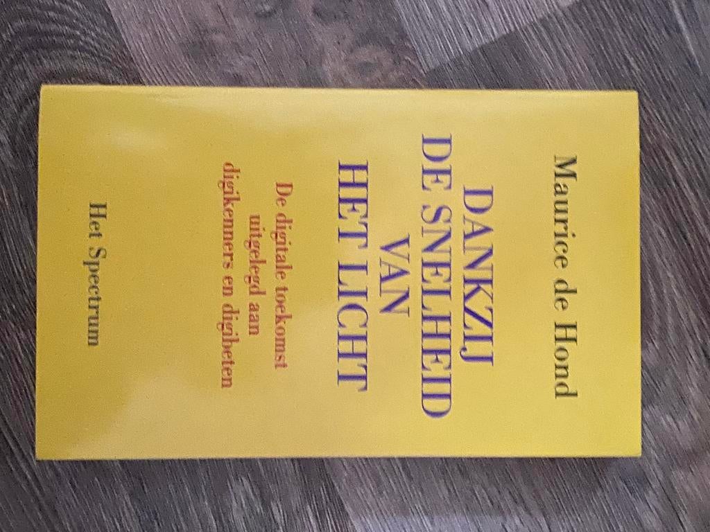 Dankzij de snelheid van het licht- Maurice de Hond, Boeken, Ophalen, Gelezen, Overige onderwerpen