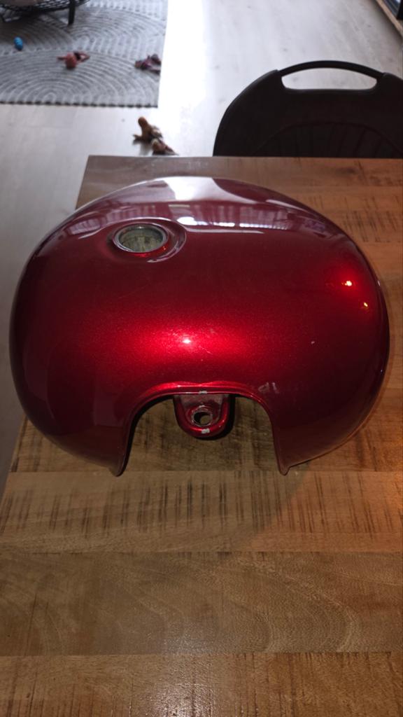 Benzinetank honda shadow vt1100, Ophalen