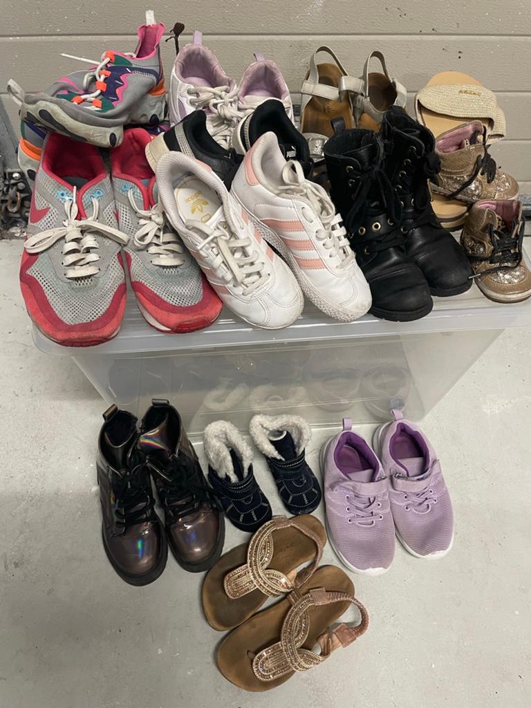 Diverse dames/meiden/kinderschoenen, Ophalen, Gedragen, Overige kleuren, Overige typen