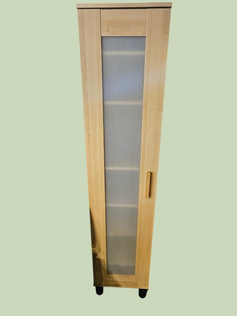 Houten vitrinekast met geribbeld glas, slank model, Ophalen, Gebruikt, Onbekend@voorbeeld.com, Onbekend