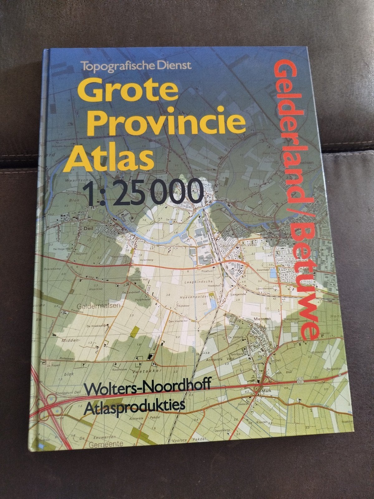 Grote Provincie Atlas Gelderland / Betuwe 1:25000, Gelezen, Overige atlassen, 2000 tot heden, Ophalen of Verzenden