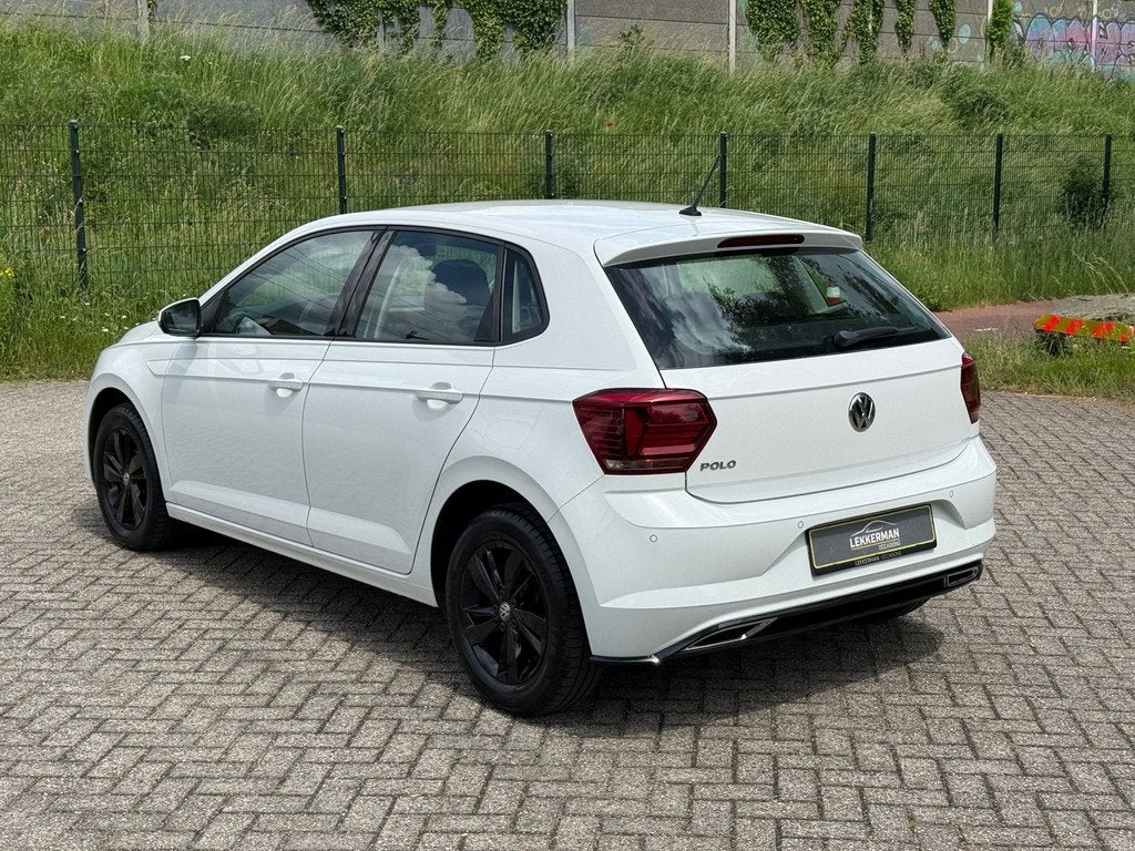Volkswagen Polo 1.0 TSI Comfortline CARPLAY I PDC I CLIMA I, Voorwielaandrijving, Gebruikt, 95 pk, 1055 kg