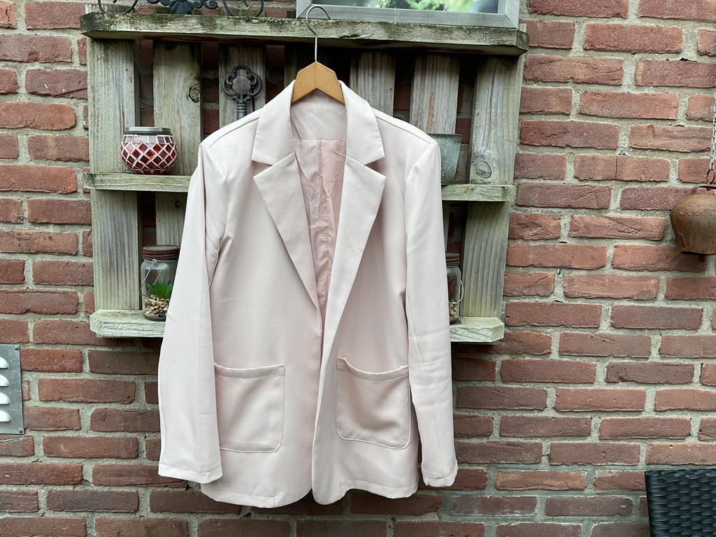 NIEUW COLBERT (dames) mt.xl 42, Ophalen of Verzenden, Zo goed als nieuw, Maat 56/58 (XL), Beige