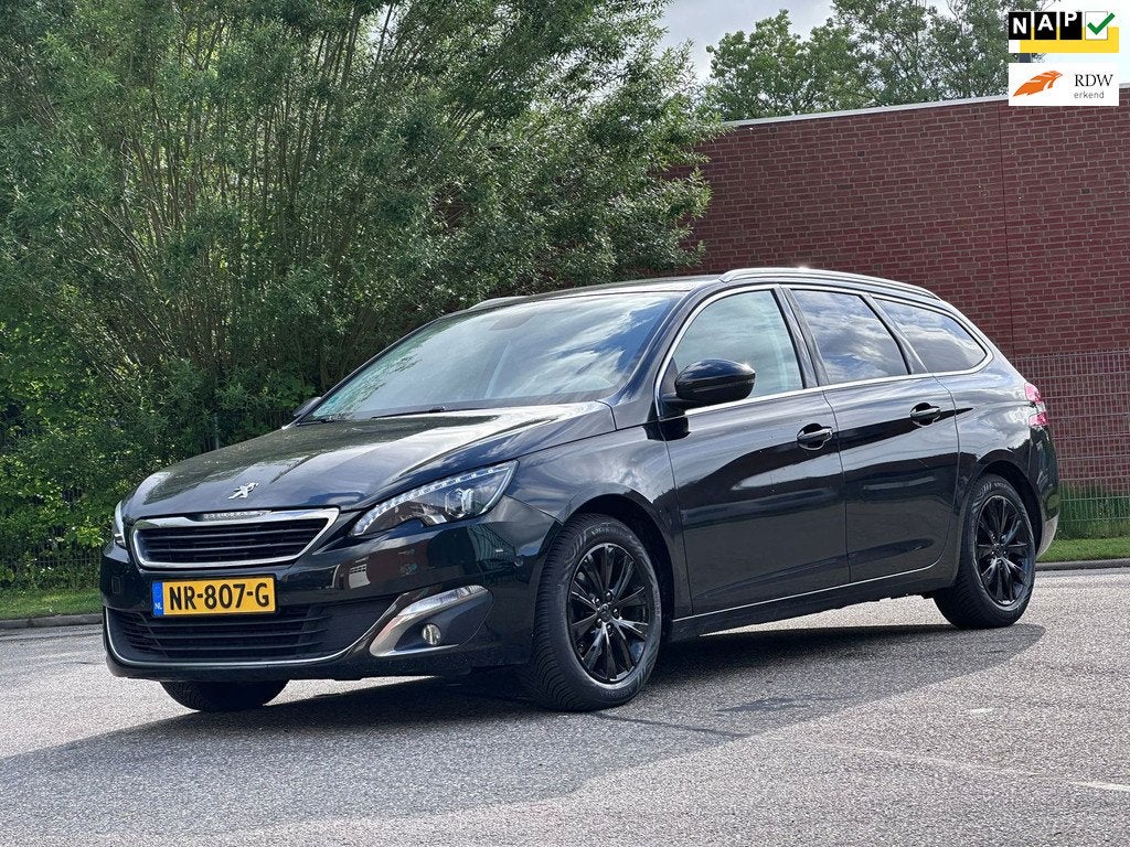 Peugeot 308 SW 1.2 PureTech Allure Achteruit camera*Pabo*Nav, Auto's, Voorwielaandrijving, Euro 6, 1199 cc, 1165 kg