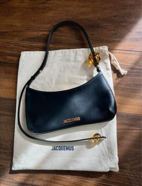 Jacquemus Le Bisou Perle tas zwart, Ophalen of Verzenden, Zo goed als nieuw, Zwart, Handtas