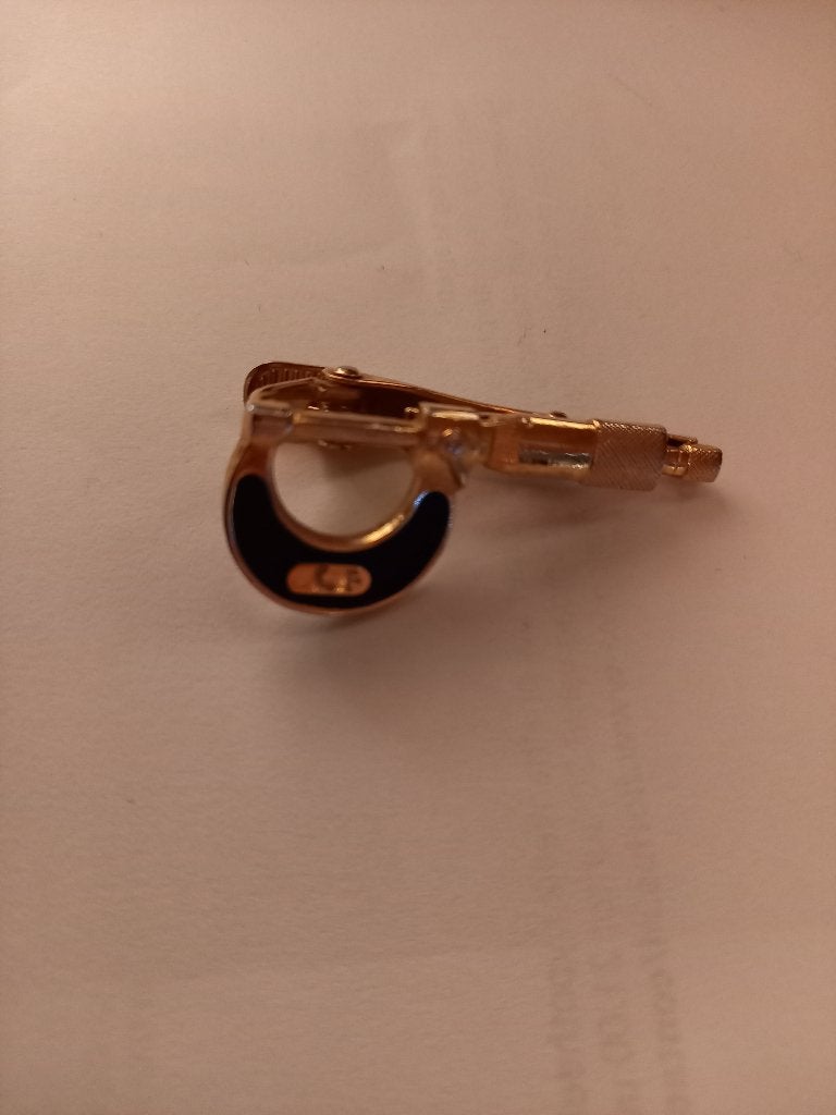 Dasspeld van mitutoyo gold tone, micrometer remklauw, Ophalen of Verzenden