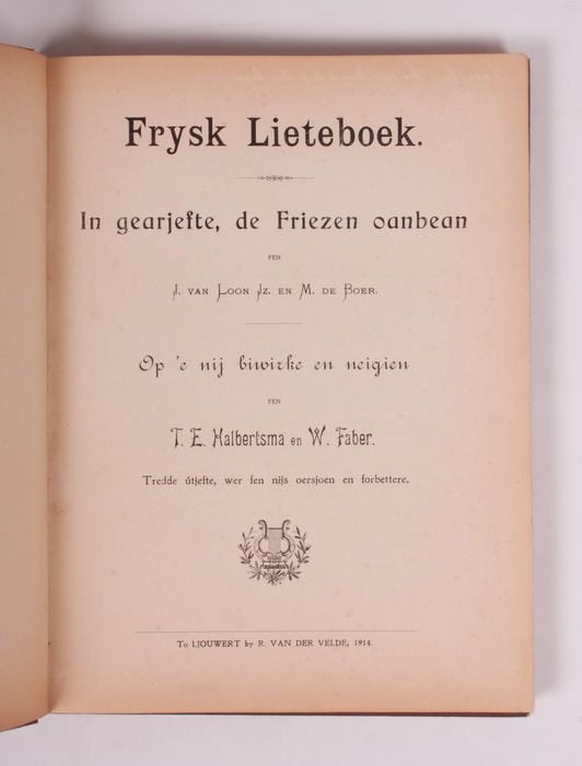 1914 - R. van der Velde - Frysk Lieteboek, Muziek en Instrumenten, Ophalen of Verzenden, Zo goed als nieuw, Thema, Populair