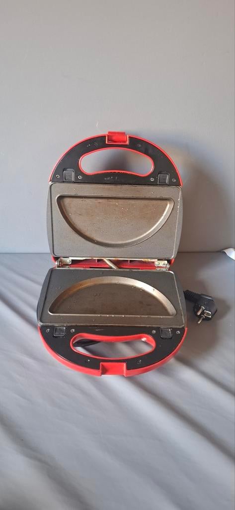 Handige Tortilla Toaster - Perfect voor snelle maaltijden, Ophalen of Verzenden, Gebruikt