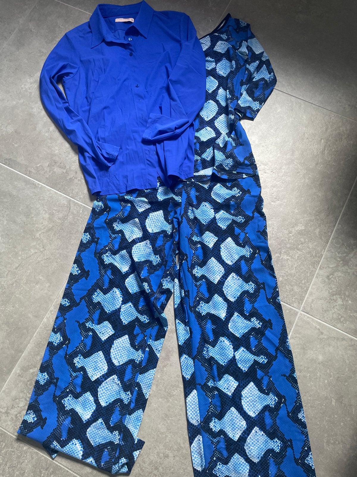 Studio Anneloes set: blouse en broek met print, Maat 38/40 (M), Blauw, Ophalen of Verzenden, Zo goed als nieuw