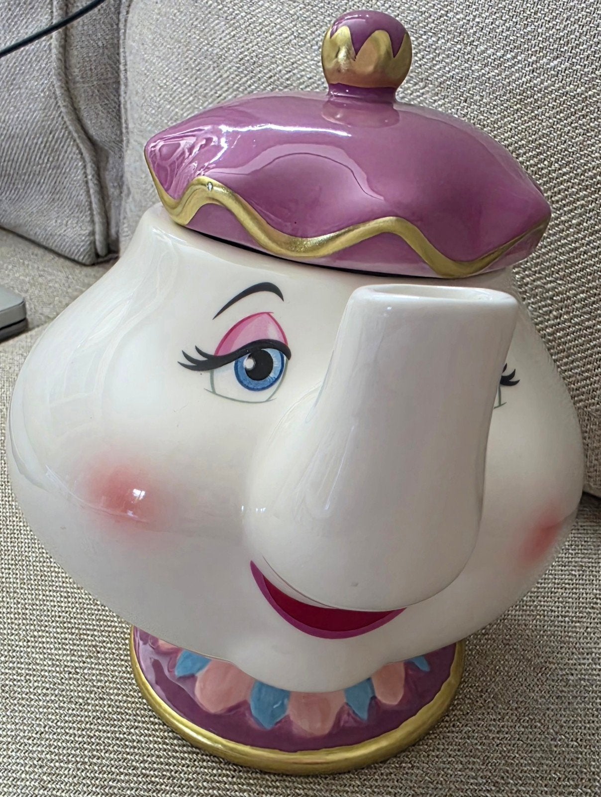 Bellen en het beest serie, Ophalen of Verzenden, Assepoester of Belle, Zo goed als nieuw, Beeldje of Figuurtje