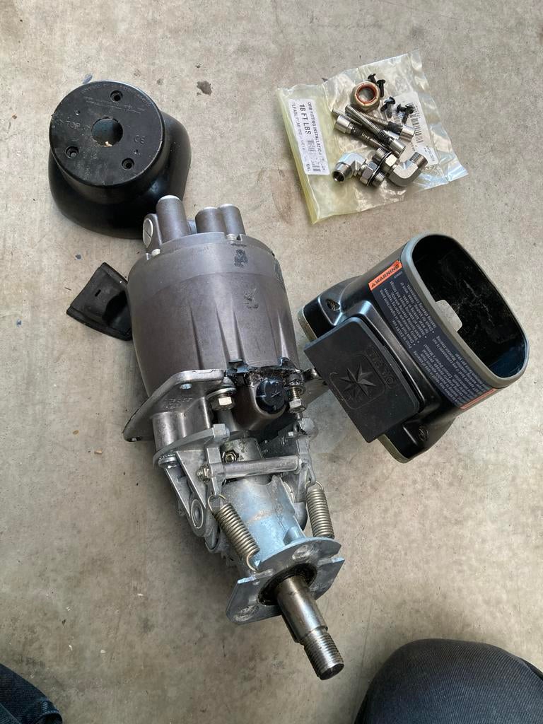 Seastar Stuurpomp - Hydraulische Besturing Boot, Ophalen of Verzenden, Gebruikt, Motor en Techniek