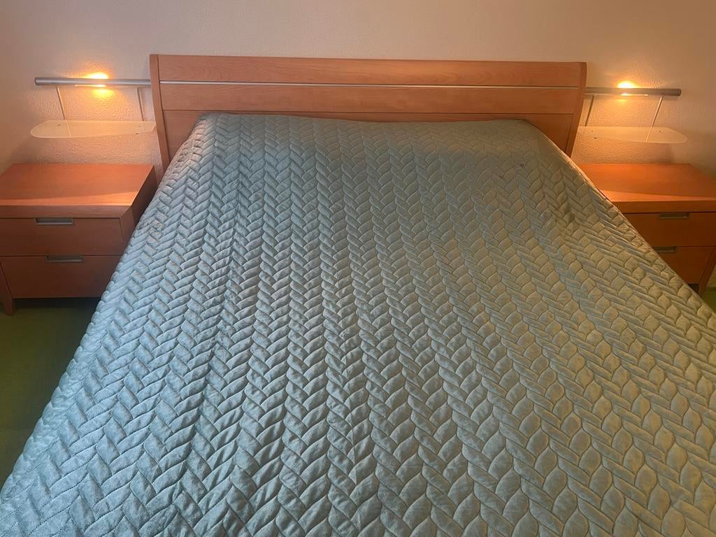 Bedombouw 160x200 met nachtlampjes, Ophalen, Gebruikt, Bruin, Tweepersoons