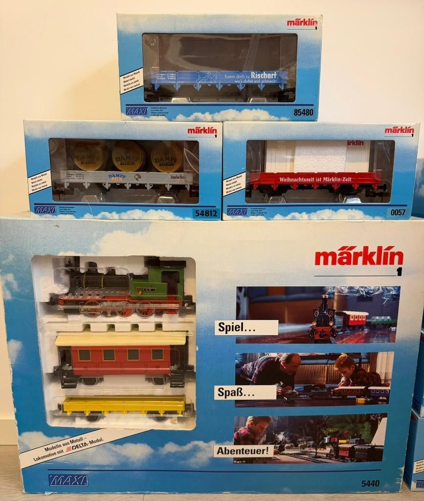 Märklin Spoor 1 startset 5440 + 3 wagons – MAXI – nieuwstaat, Hobby en Vrije tijd, Modeltreinen | Overige schalen, Ophalen, Wisselstroom