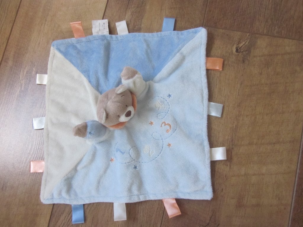 BabyTown Baum Trading Company pluche knuffel-labeldoek beer, Kinderen en Baby's, Overige merken, Overige karakters, Beer, Ophalen of Verzenden