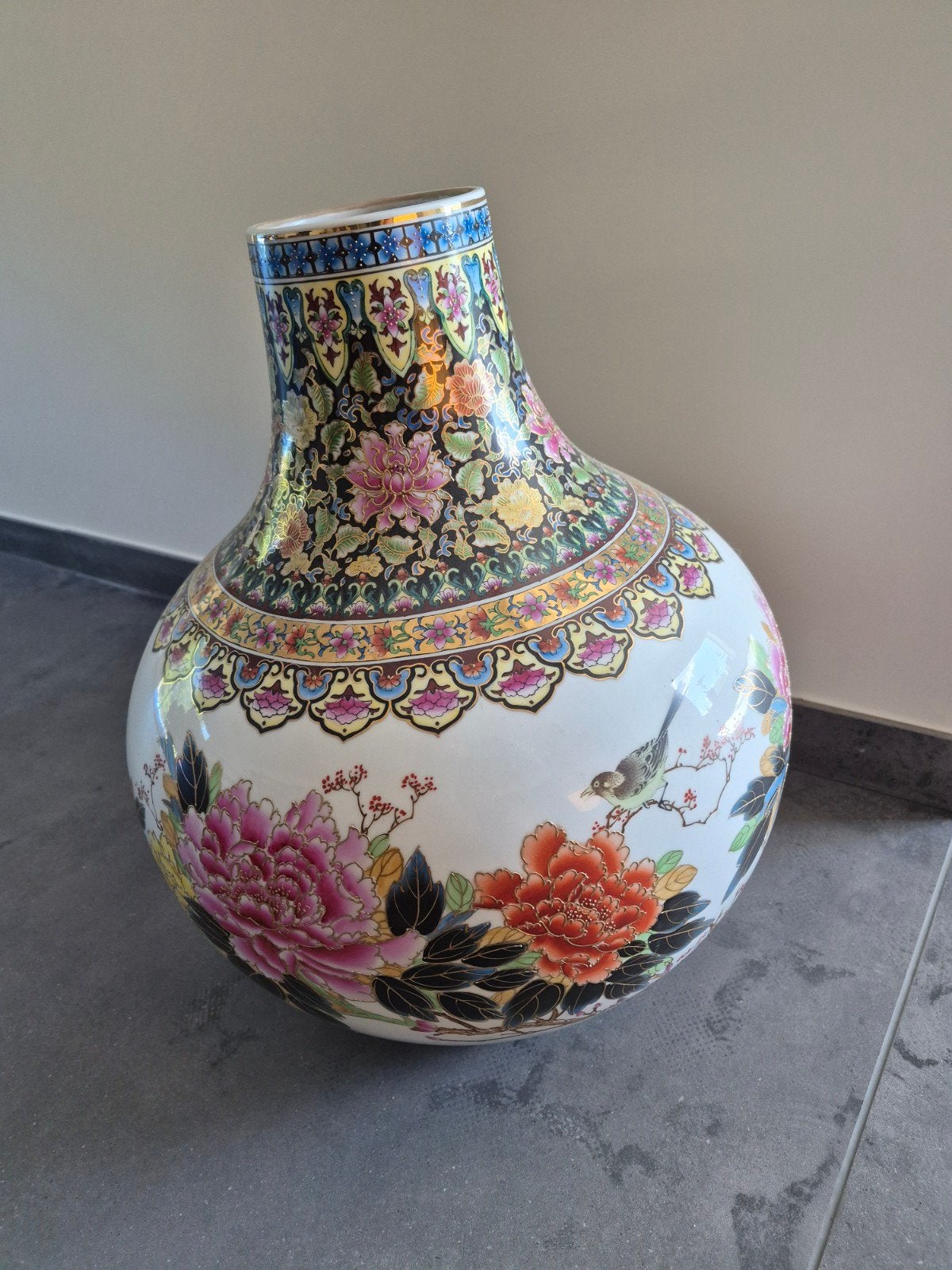 Prachtige  grote Chinese vaas met bloemen- en vogelmotieven, Antiek en Kunst, Ophalen