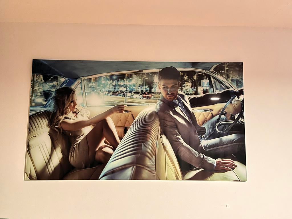 Groot formaat kunstfoto ‘backseat romance’, Ophalen, 1980 tot heden, Foto, Zo goed als nieuw