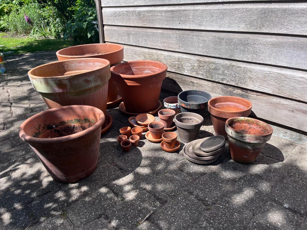 Terracotta bloempotten allerlei maten, Ophalen, Gebruikt, Rond, Binnen
