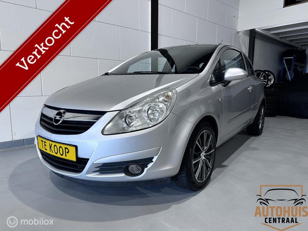 Opel Corsa 1.2-16V Essentia, Voorwielaandrijving, Zwart, 4 cilinders, 1229 cc