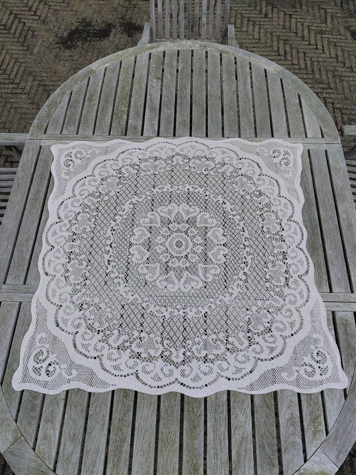 Vintage gehaakt tafelkleed / kleed - ecru  - 100x94 cm, Ophalen of Verzenden