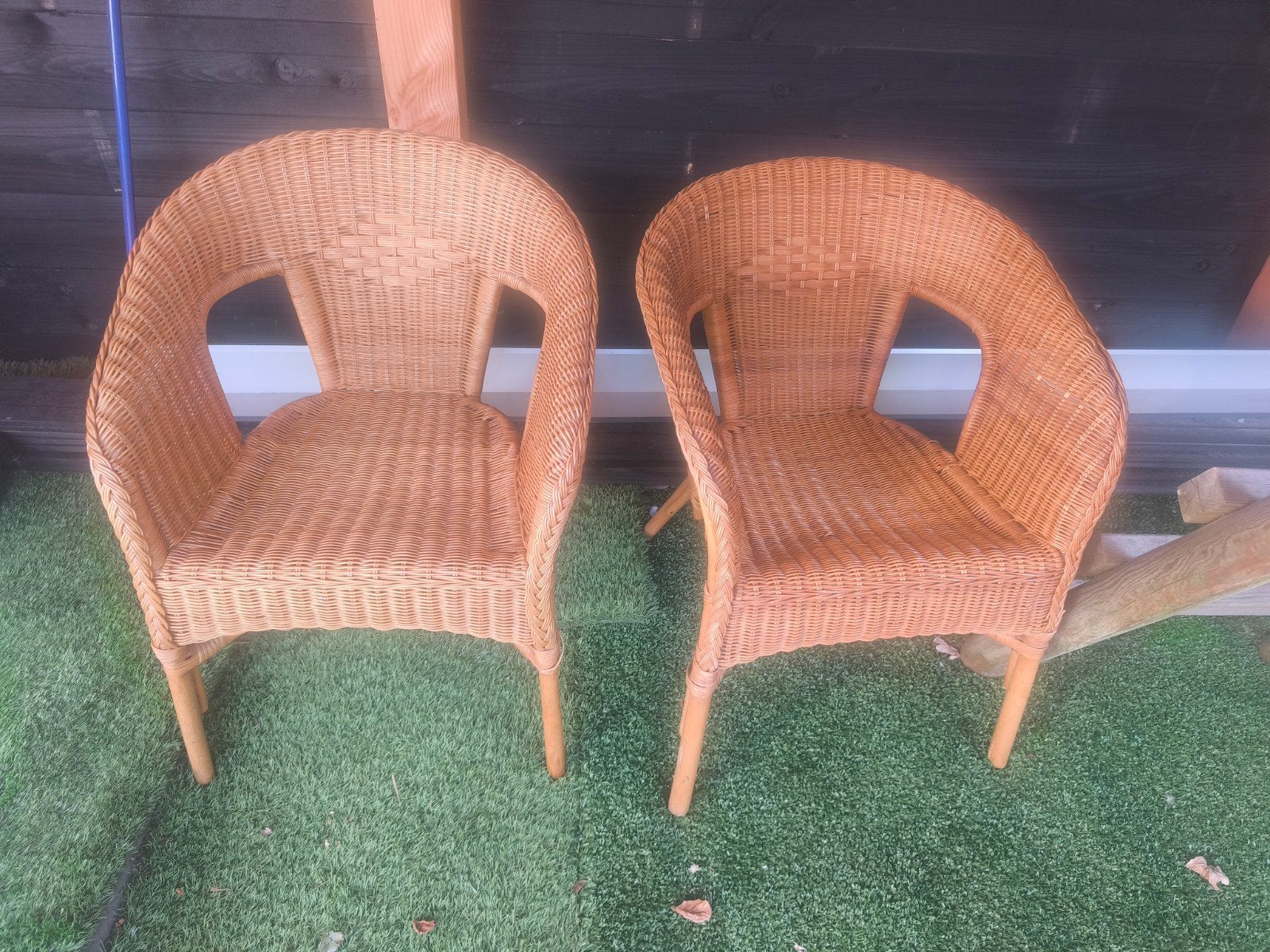 Twee rieten rotan stoelen, Gebruikt, Twee, Bruin, Riet of Rotan