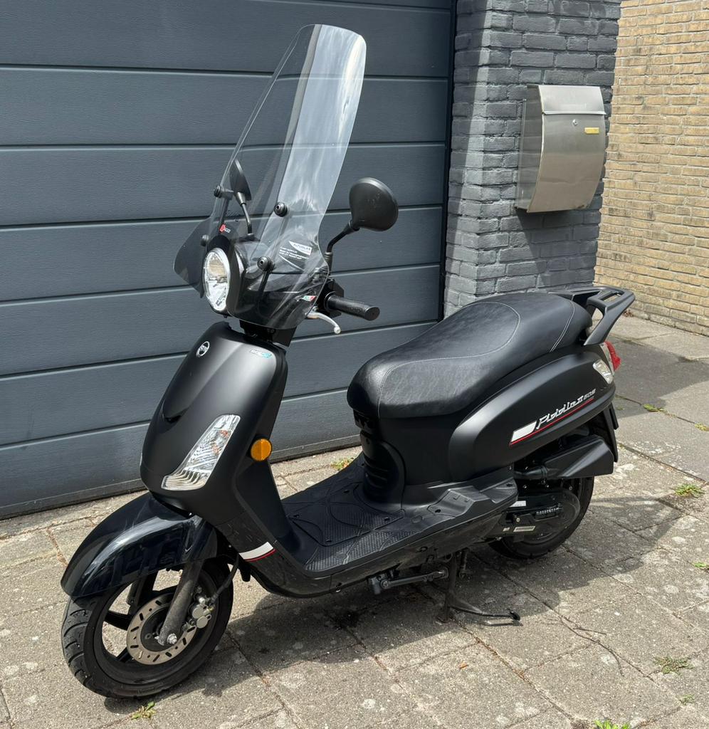 Scooter 2100 km op de teller | SYM Fiddle II Limited Edition, Fietsen en Brommers, Scooters | SYM, Ophalen, Maximaal 45 km/u, Zo goed als nieuw