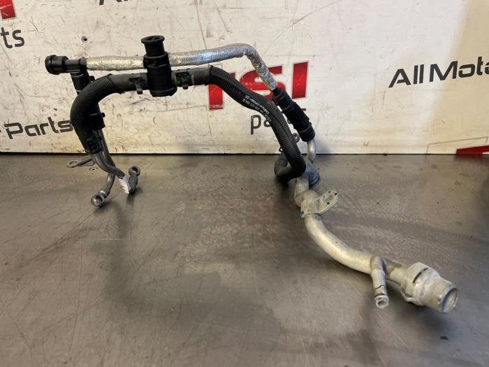 Waterpijp van een Audi SQ5, Gebruikt, -, -, -