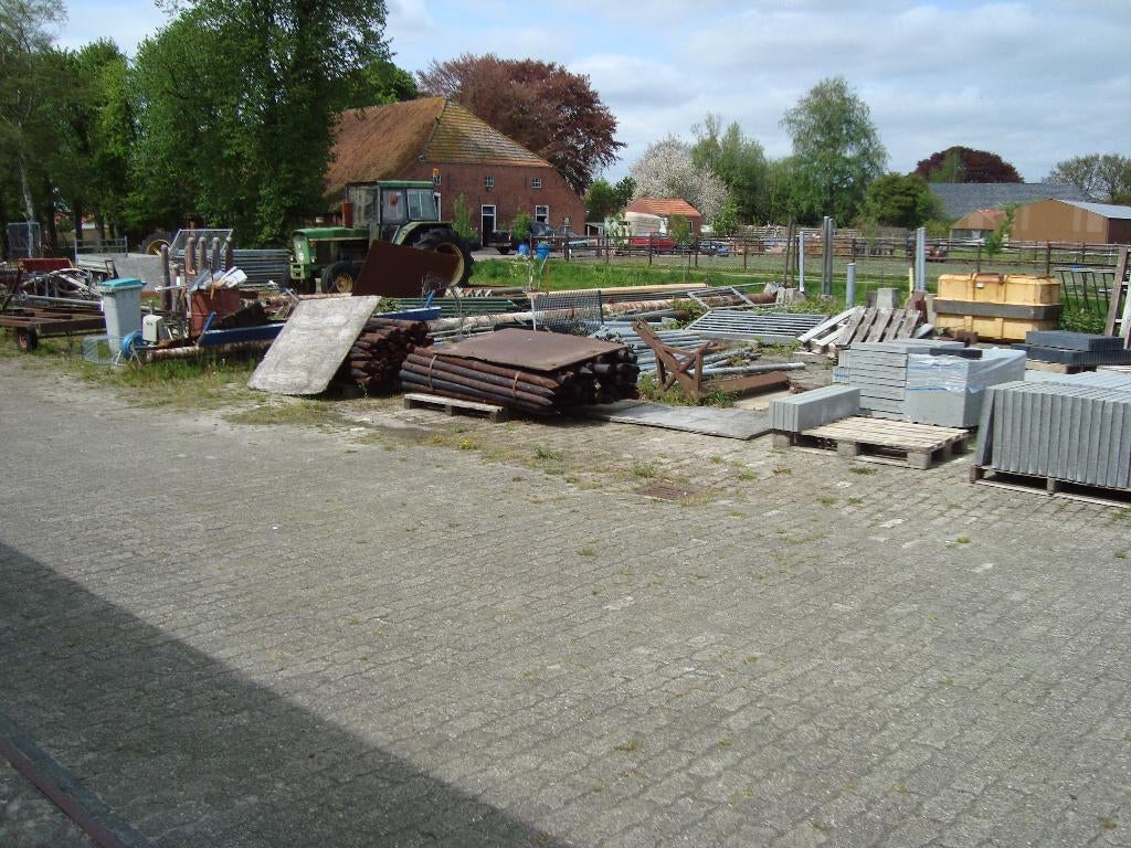 Weidepalen rond 8x1.80 en 10x2,50, Weidegang